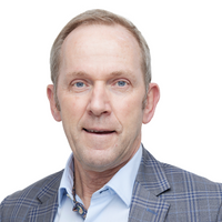 Dr Peter Browett